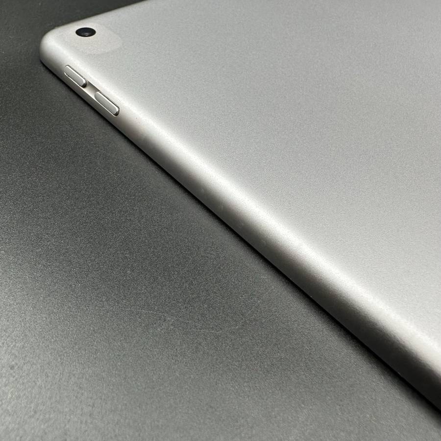 iPad 6th Gen 32GB Space Grey