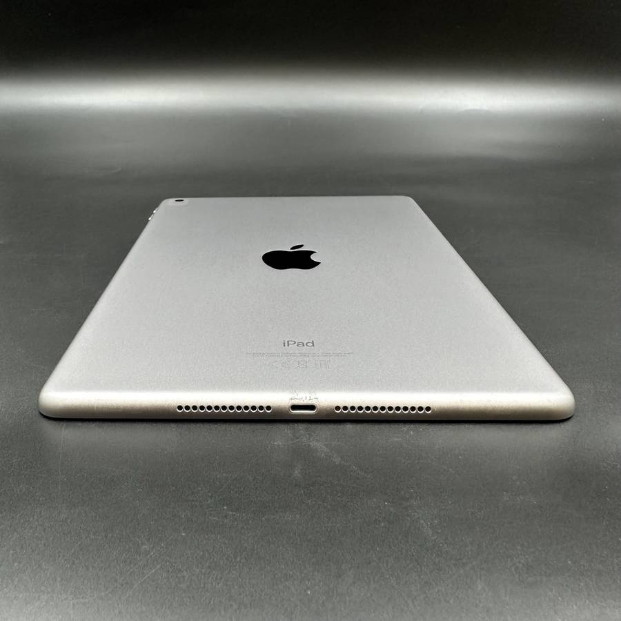 iPad 6th Gen 32GB Space Grey