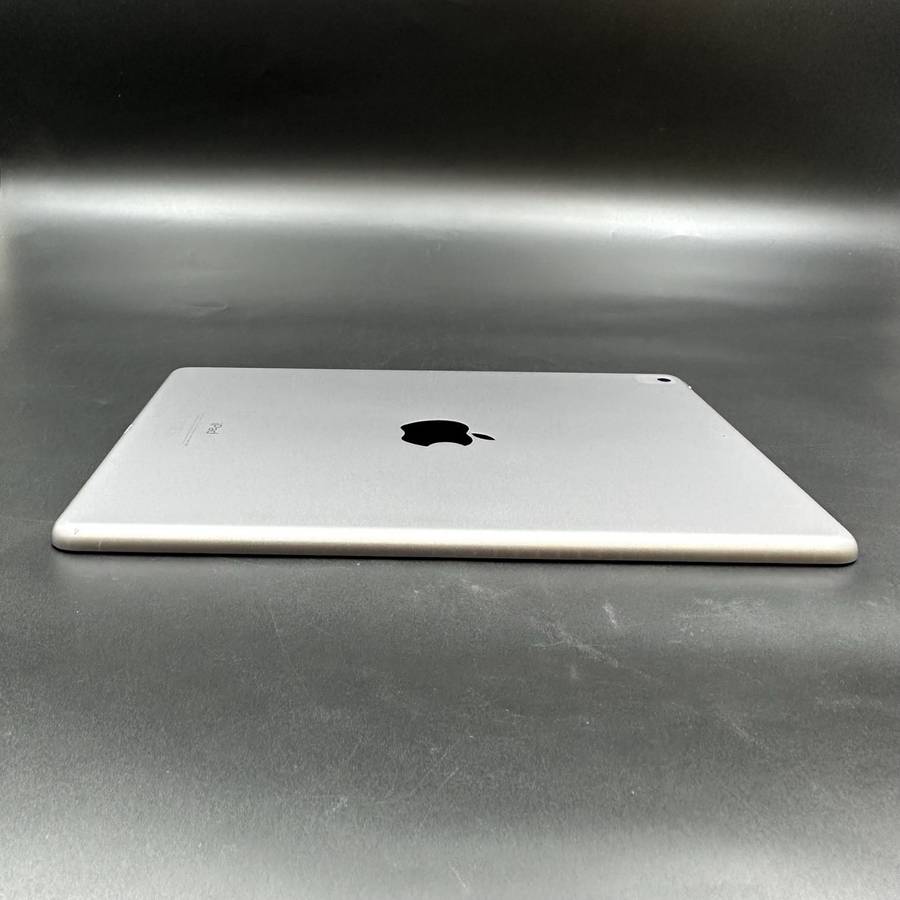 iPad 6th Gen 32GB Space Grey