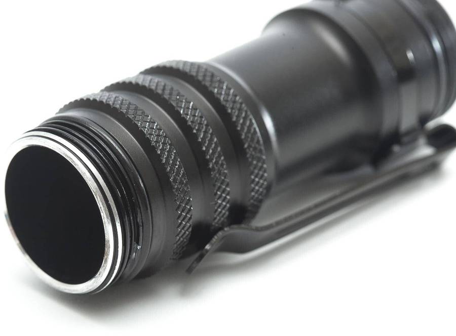 Manker MC12 II (red, Green or white beam)