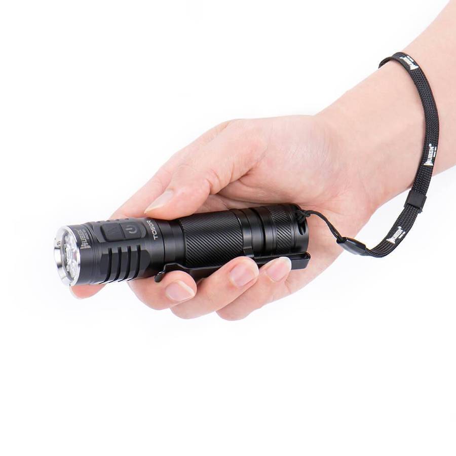 WUBEN TO50R 2800lm 146m High CRI EDC Flashlight