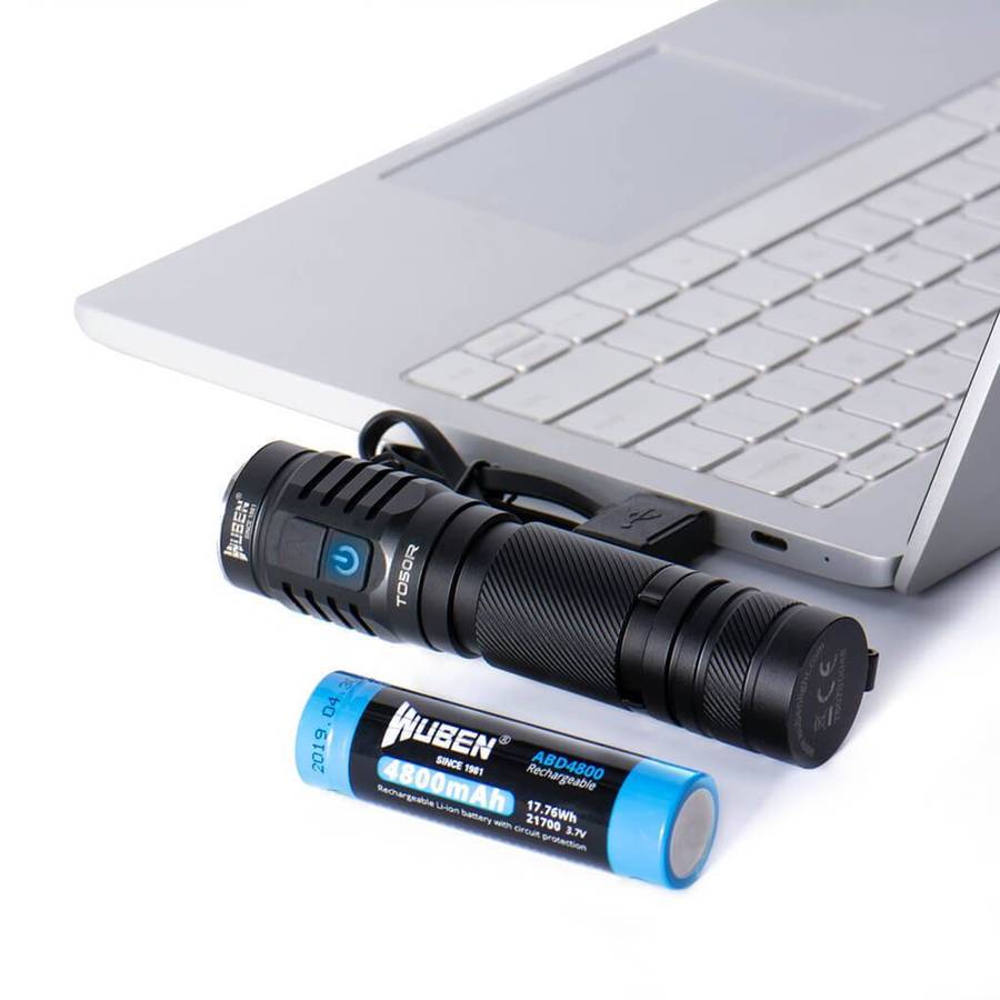 WUBEN TO50R 2800lm 146m High CRI EDC Flashlight