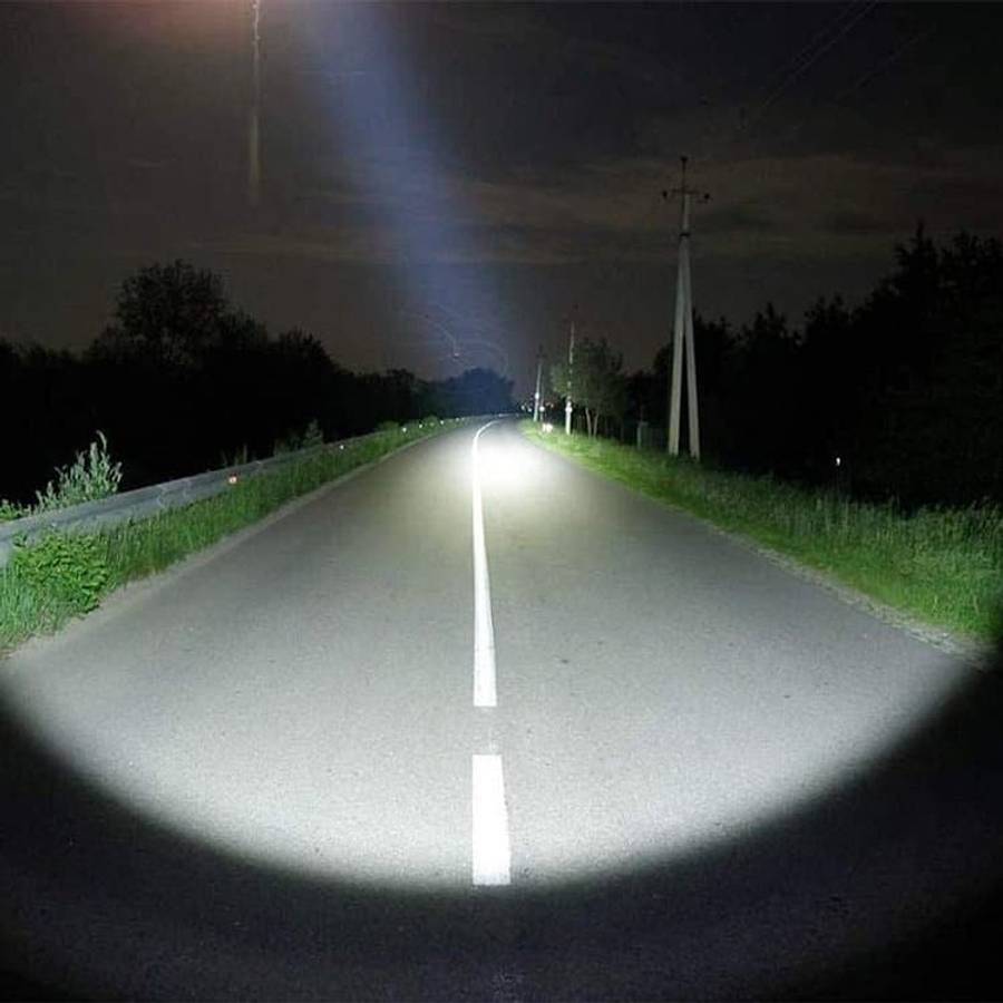 Sofirn C8G 2000 Lumen 565m Throw Rechargeable Flashlight with 21700 Battery