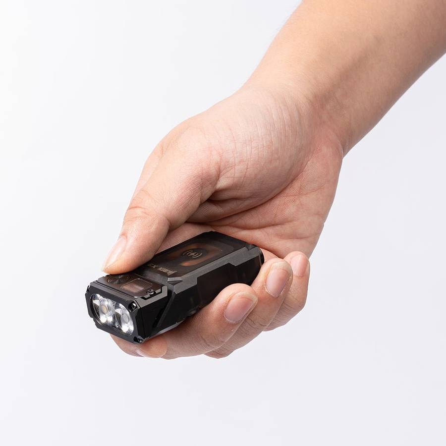 Wuben X3 with charging box 700 Lumen 102m Throw Rechargeable LED EDC Flashlight