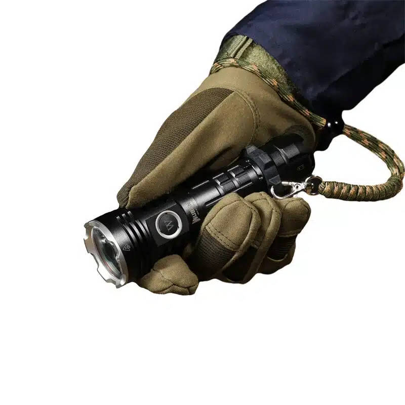 Wuben T600 1400 Lumen 600m Throw Rechargeable LED Tactical Flashlight with 18650 Battery