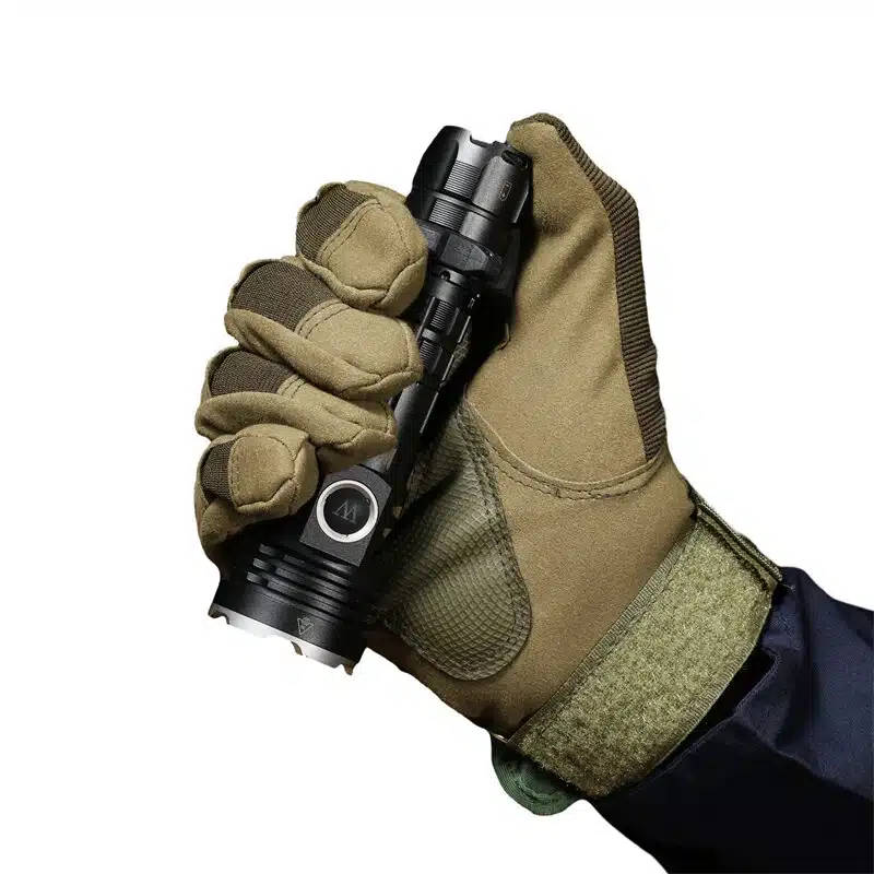 Wuben T600 1400 Lumen 600m Throw Rechargeable LED Tactical Flashlight with 18650 Battery