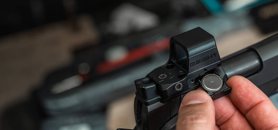 Osight XE AMRS Enclosed Red Dot Sight  2/6+32 MOA Multi-Reticle, Side-Loading Battery, RMR Foo...