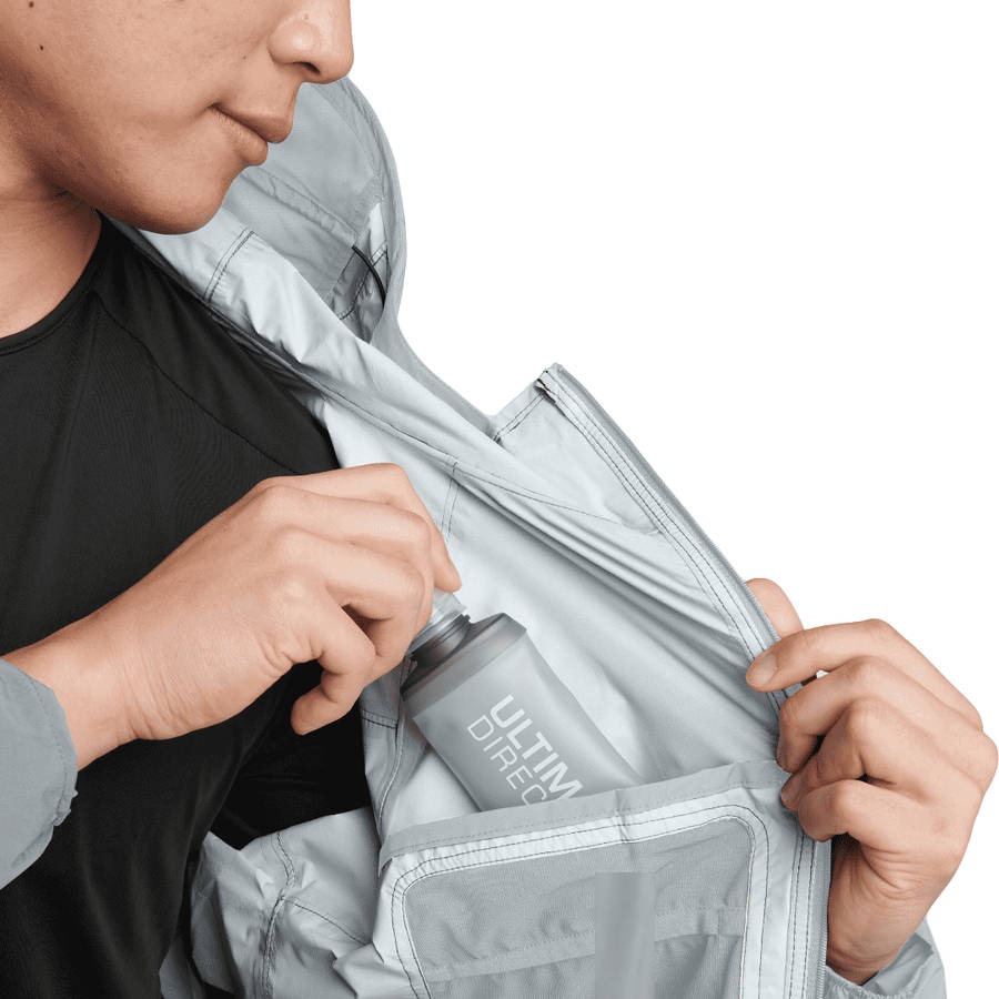 Ultimate Direction Deluge Grey Jacket