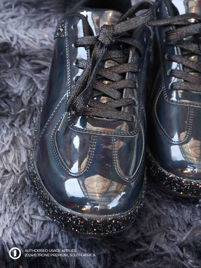 Bloem Gliteree Tekkie - Black