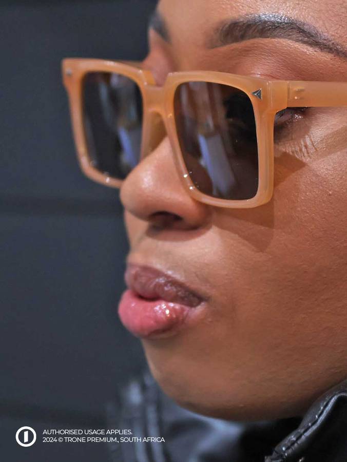 Clag frame Sunglass