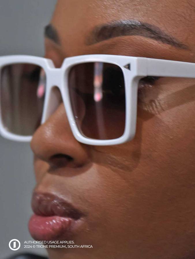Clag frame Sunglass