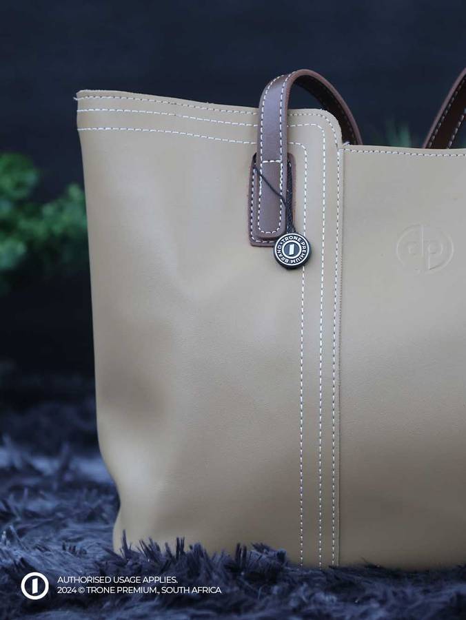 Debbie Patricks' Large Threaded Tote Bag - Brown