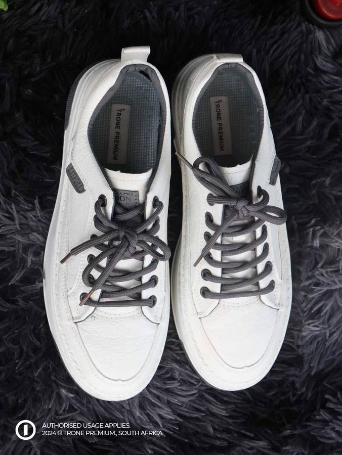 Grit Leather Laced Sneaker - White + Grey