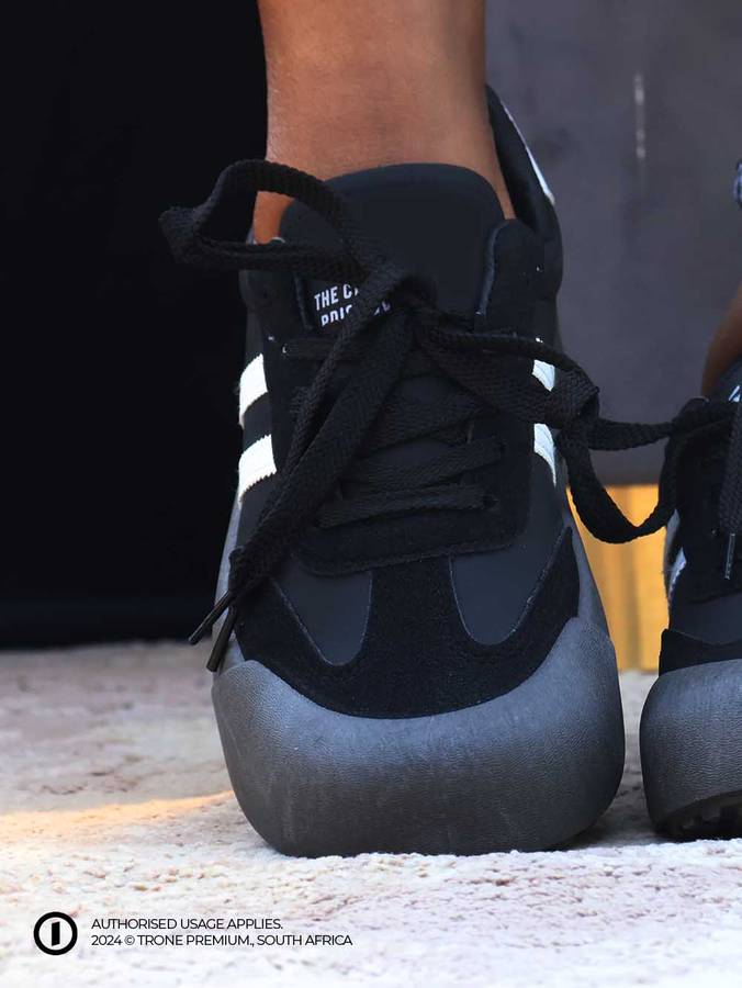 L.A.X Rebellion Sneakers - Black