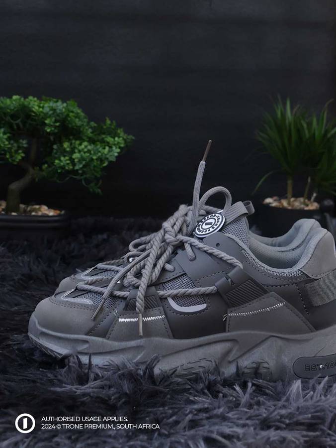Rugged-X Pump Sneakers - Grey