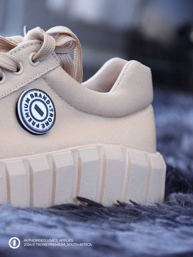 Trone Evoke Chuck Sneakers - Cream