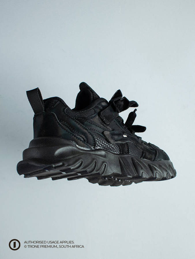 Dash Sneakers - Black