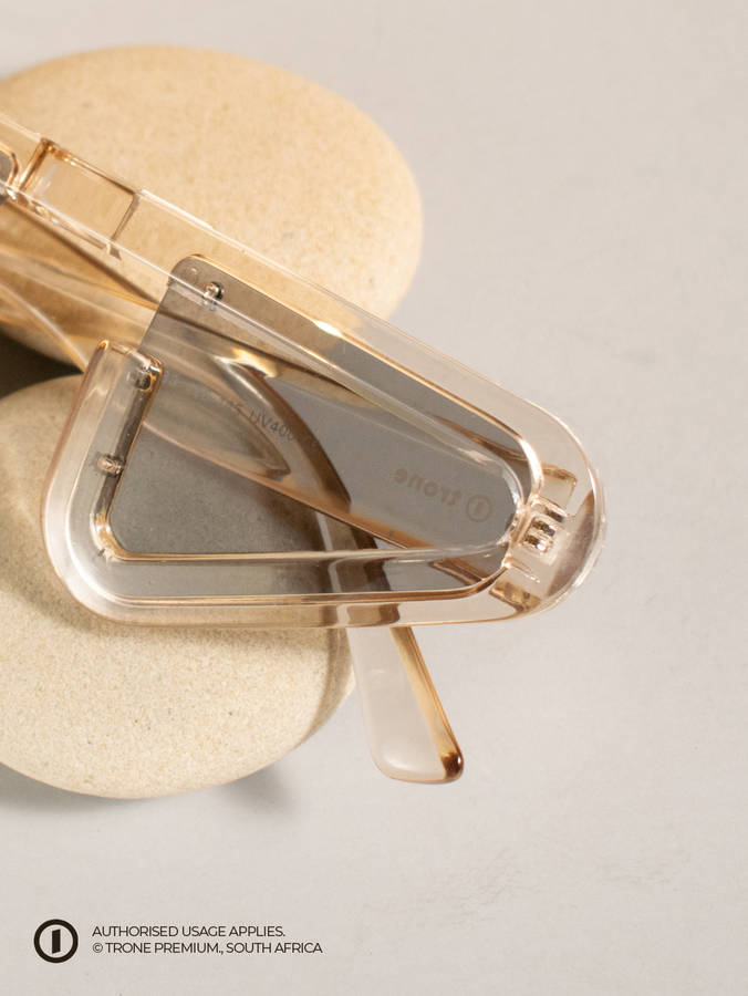 Trone Eluvie Shades
