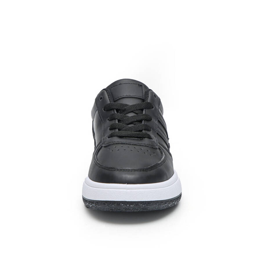 TTP Fashion Platform Low-Top Sneaker XB8509