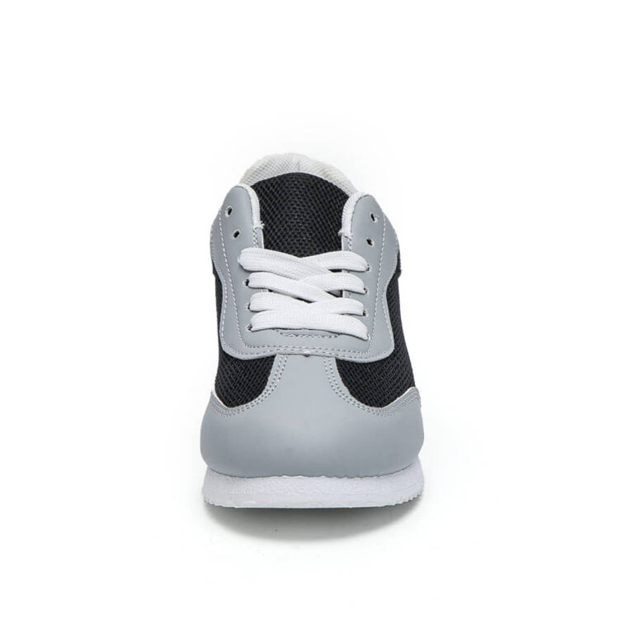 TTP Claasic Low Top Lace-Up Sneakers XB8510