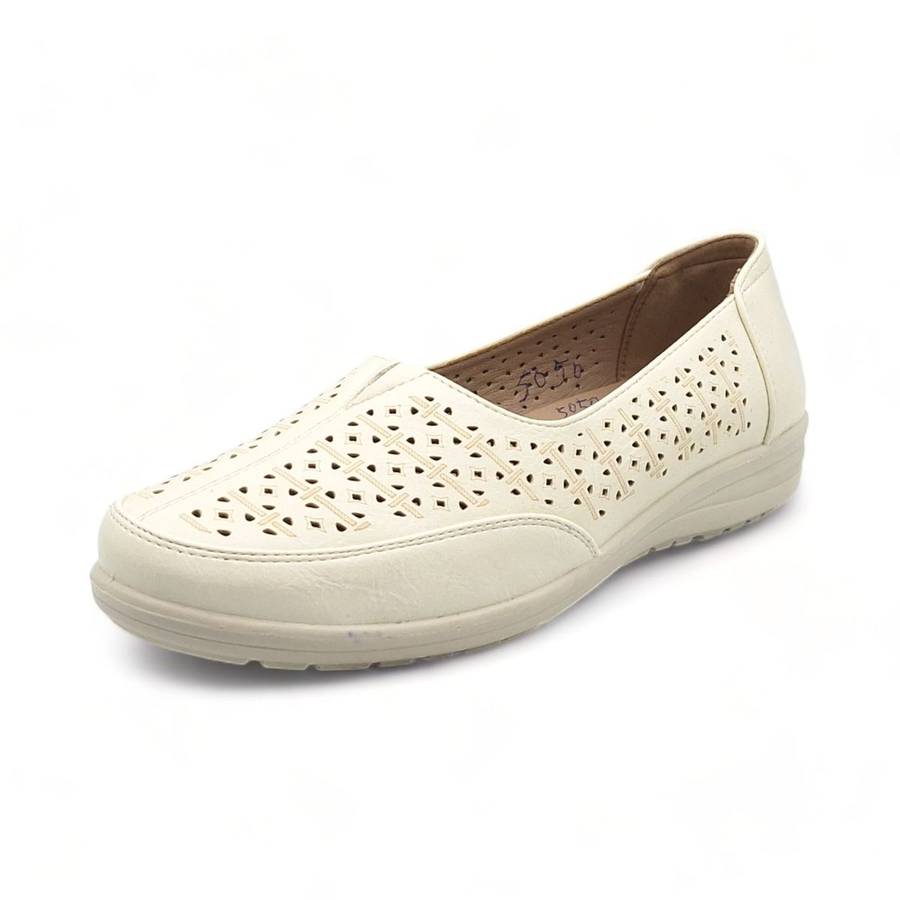 TTP Women Flatform Round Toe Loafer with Cut Out Decor XB5050