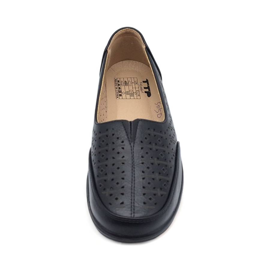 TTP Women Flatform Round Toe Loafer with Cut Out Decor XB5050