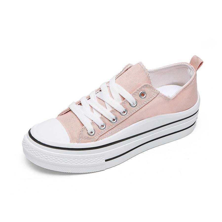Classic Low Top Canvas Sneaker XB3816