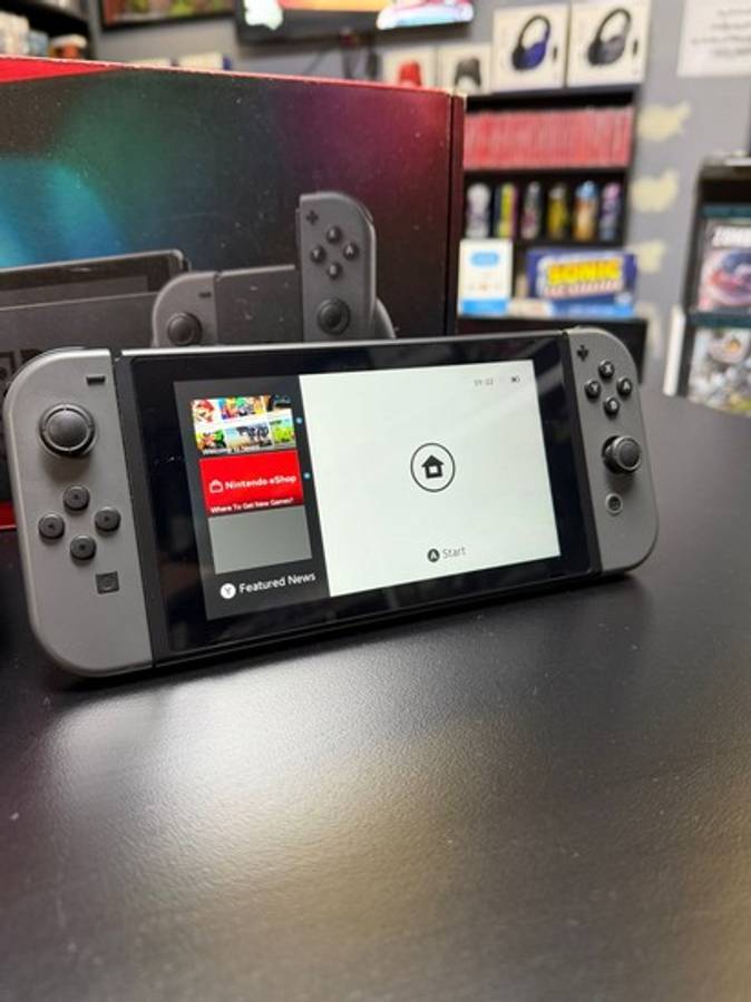 Nintendo Switch Console