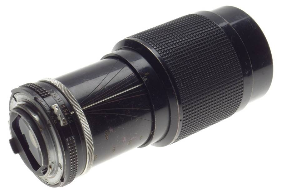 Zoom-Nikkor 80-200mm 1:4.5 Nikon SLR camera AI lens - Nikon