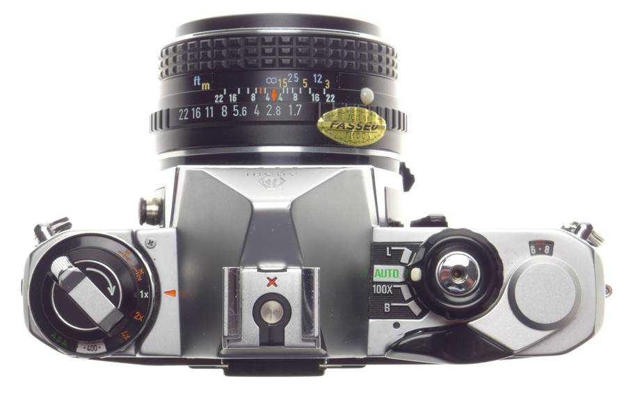 Mint Pentax ME 35mm vintage SLR film camera Asahi SMC Pentax-M 1.7 50mm - Pentax