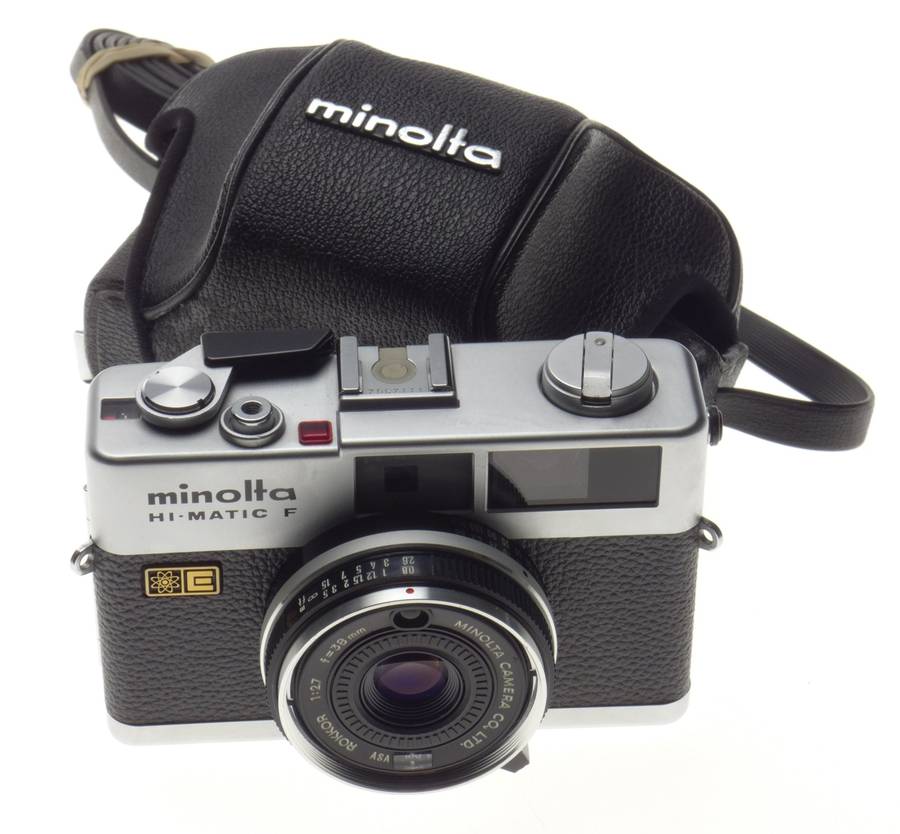 Minolta Hi-Matic F Shooter 2.7 f=38mm ROKKOR cased film camera - Minolta
