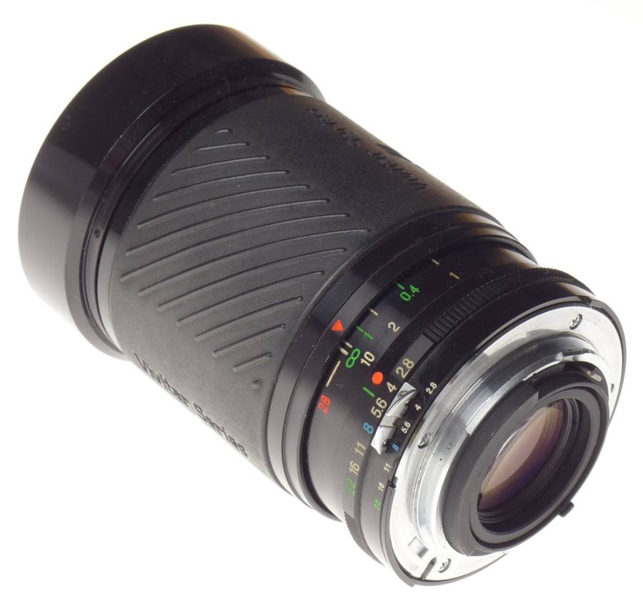 Nikon Mount Vivitar Series II lens 28-105mm 1:2.8-3.8 VMC Zoom - Vivitar