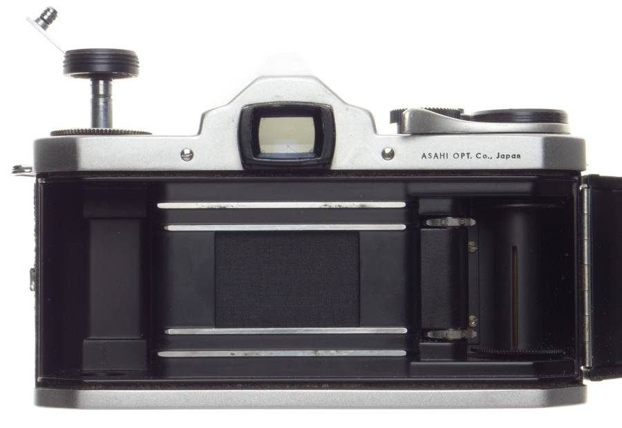 ASAHI PENTAX S1 SLR vintage 35mm chrome film camera Auto-Takumar 1:2.2/55mm lens f=55mm - Pentax