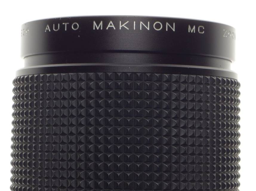 MINOLTA MD Auto MAKINON MC Zoom 1:4-5.5 f=35-210mm vintage film camera lens caps case - Minolta