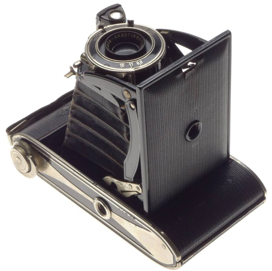 AGFA Anastigmat medium format vintage folding camera Jgetar f8.8 folding camera - Agfa