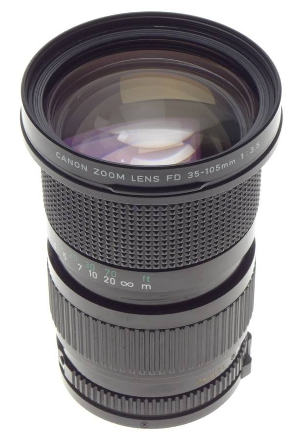 CANON Zoom lens FD 35-105mm 1:3.5 Macro with filter and cap excellent condition - Canon