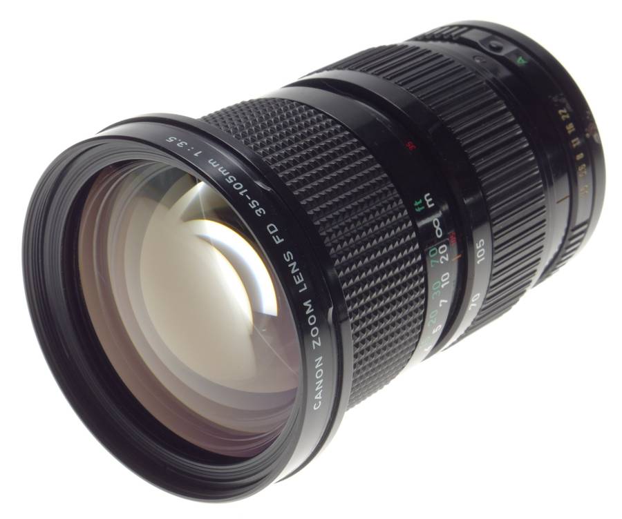 CANON Zoom lens FD 35-105mm 1:3.5 Macro with filter and cap excellent condition - Canon