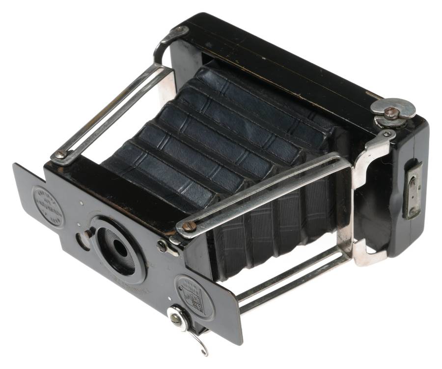 Houghtons Ensignette No.2 Strut Folding 129 Rollfilm Camera