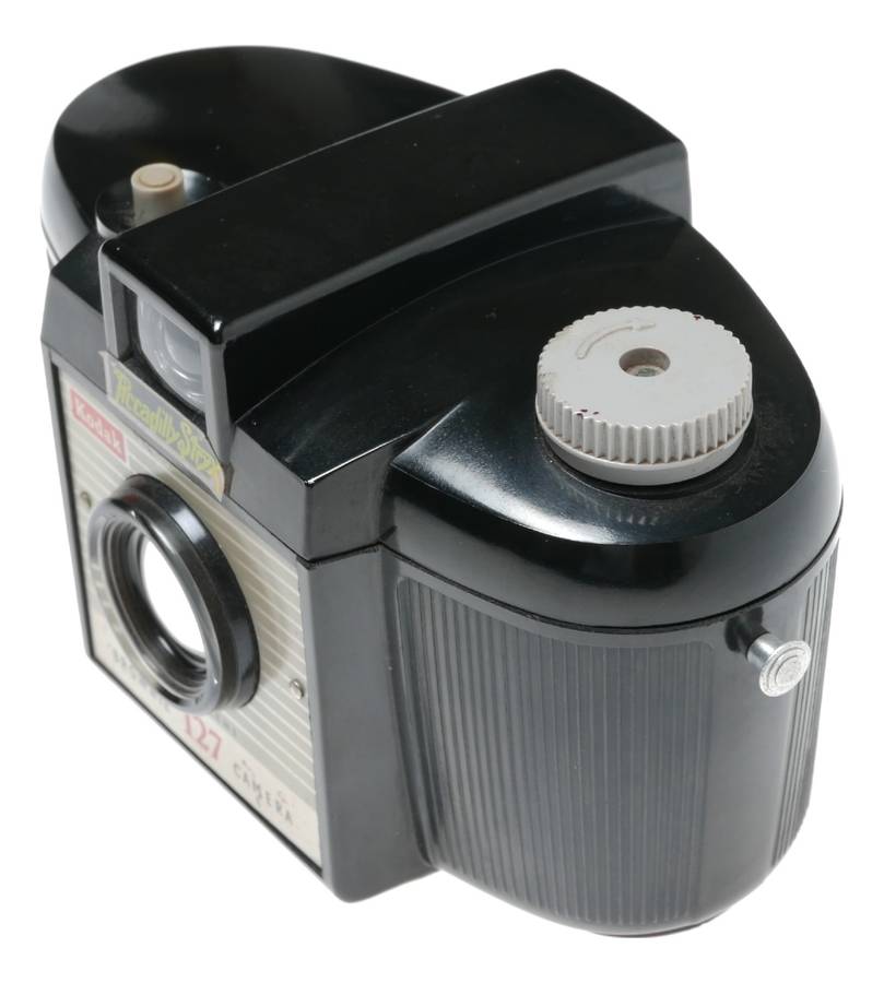 Kodak Brownie 127 Second Model Bakelite Camera Dakon Lens