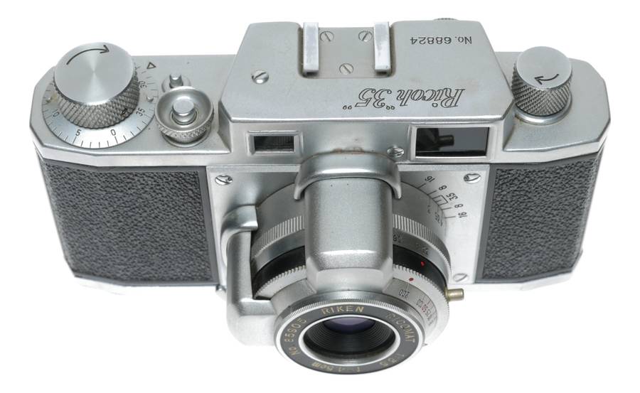 Riken Ricoh 35 Rangefinder Film Camera Ricomat 1:3.5 f=4.5cm
