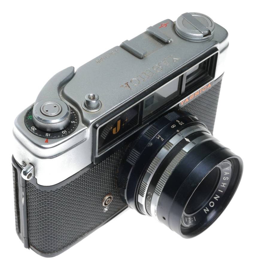 Yashica J 35mm Film Rangefinder Camera Yashinon 1:2.8 f=4.5cm Case