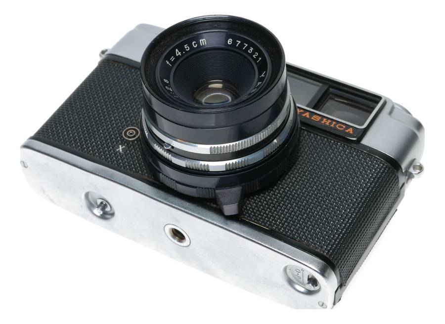 Yashica J 35mm Film Rangefinder Camera Yashinon 1:2.8 f=4.5cm Case