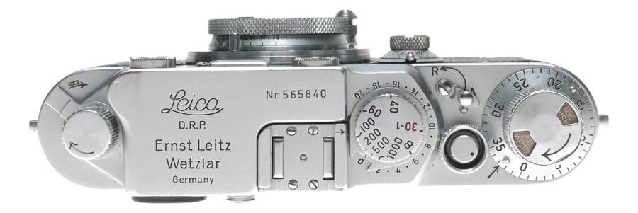 Leica IIIf red dial camera with Elmar 3.5/50mm lens great condition