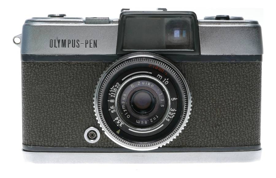 Olympus Pen 35mm Half Frame Film Camera D.Zuiko 1:3.5 f=2.8cm