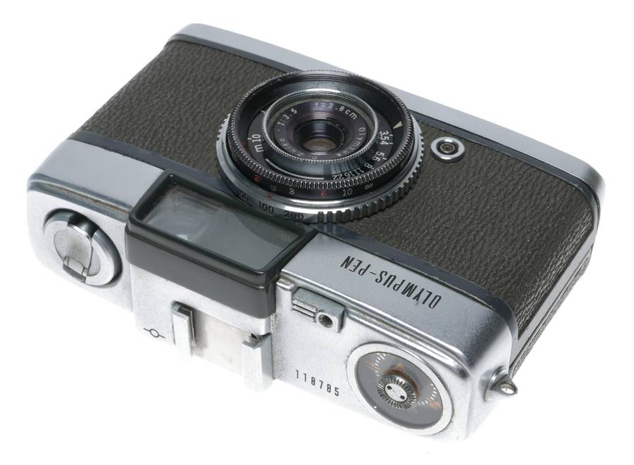 Olympus Pen 35mm Half Frame Film Camera D.Zuiko 1:3.5 f=2.8cm