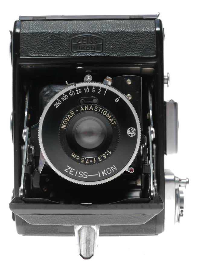 Zeiss Ikon Ikonta 521 4.5x6 Film Folding Camera Novar 6.3/7.5cm