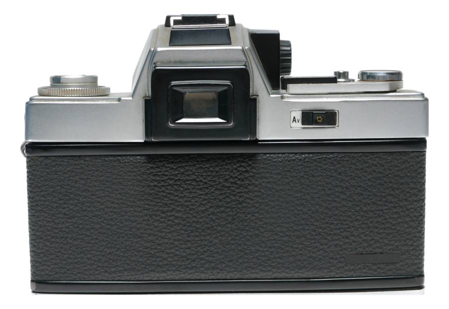 Ricoh TLS 401 35mm Film SLR Camera Auto Rikenon 1.7/50
