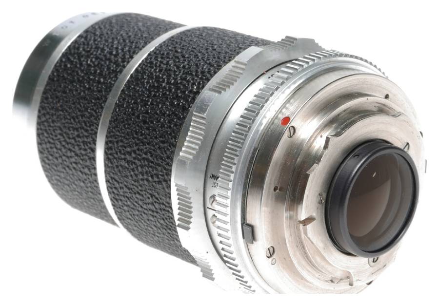 Voigtlander Super-Dynarex 1:4 135mm Telephoto Lens