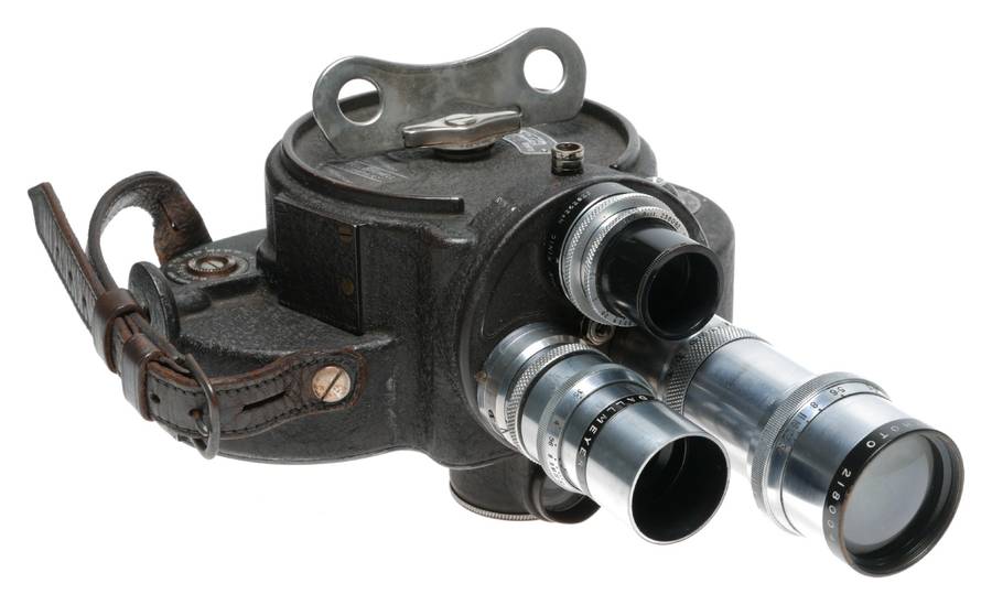 Bell Howell Filmo 70-DA 16mm Cine Camera Dallmeyer 6 in F4.5 3 in F3.5 Lenses