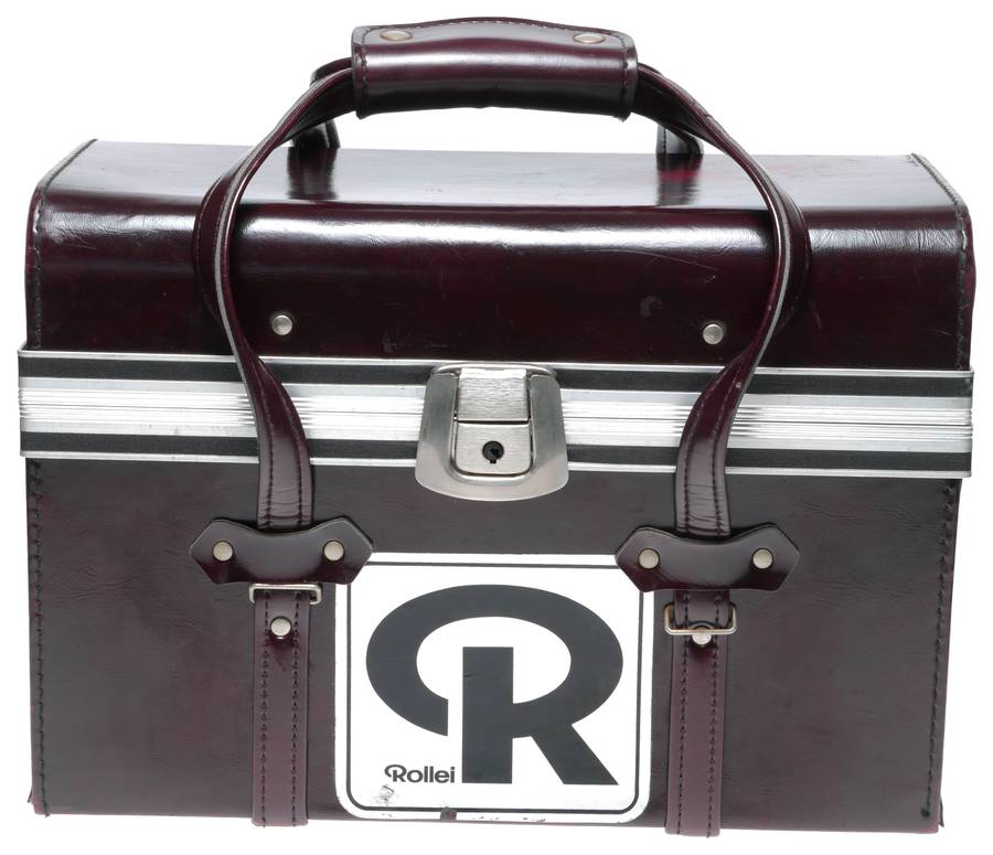Camera case vintage and universal fits film cameras